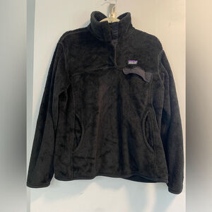 Patagonia, women’s large, black high pile quarter snap fleece pullover jacket